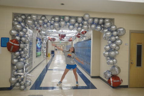 GALLERY: CHHS students decorate halls for Homecoming