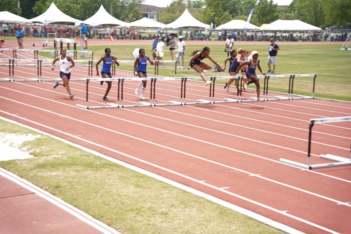 CHHS athletes shine at track and field outdoor state